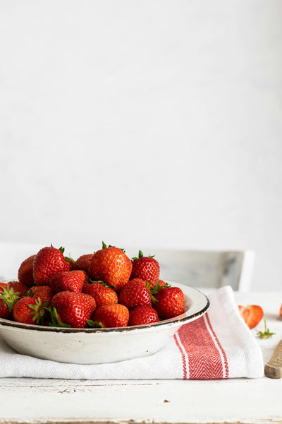 Sweet Celebrations: Galentine’s & Valentine’s Day Fun with Freeze-Dried Fruit